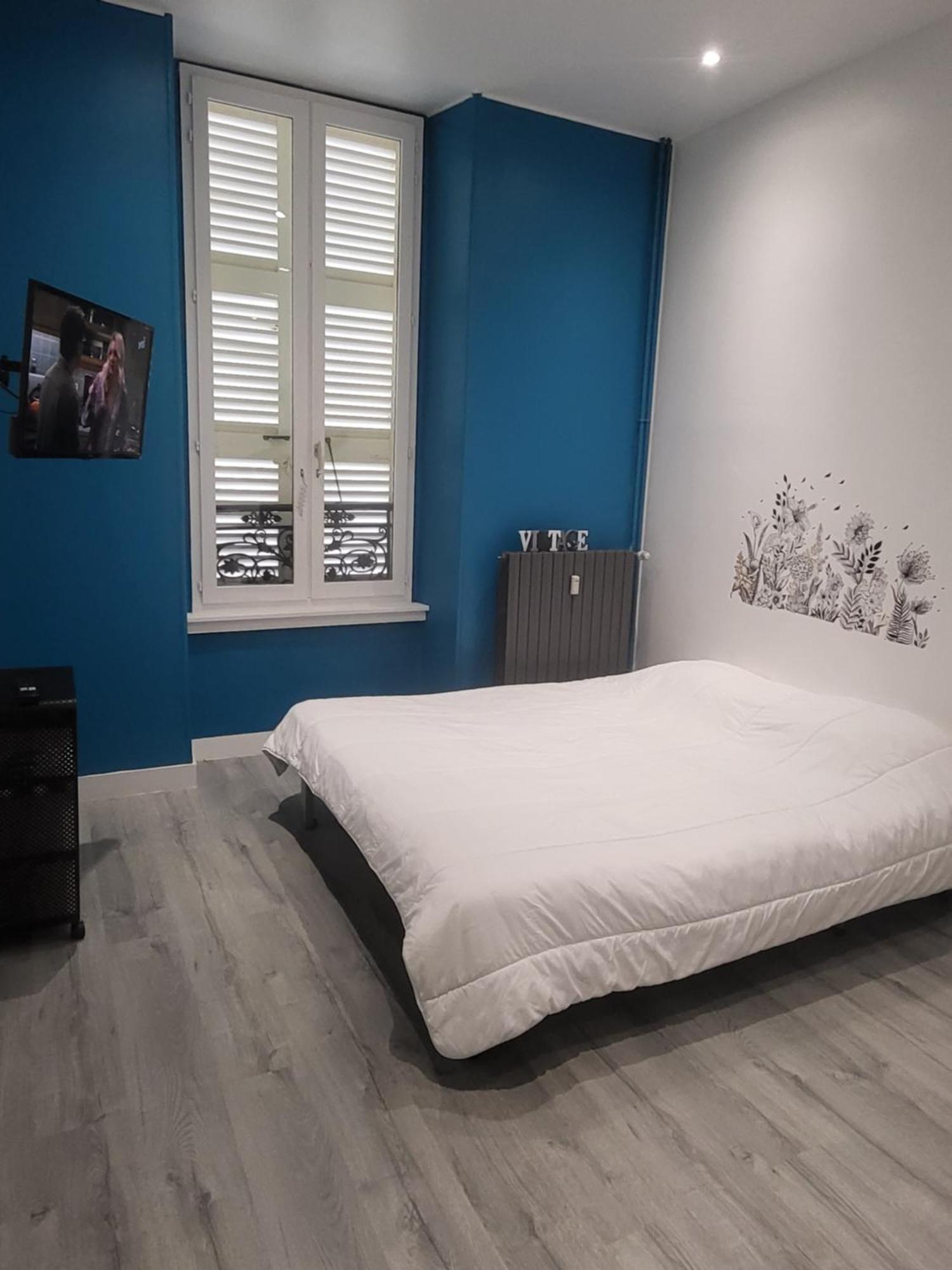 Grand Studio Refait A Neuf Centre-Ville 라루브불 외부 사진